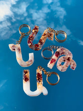 Load image into Gallery viewer, Armenian Valentines Keychain
